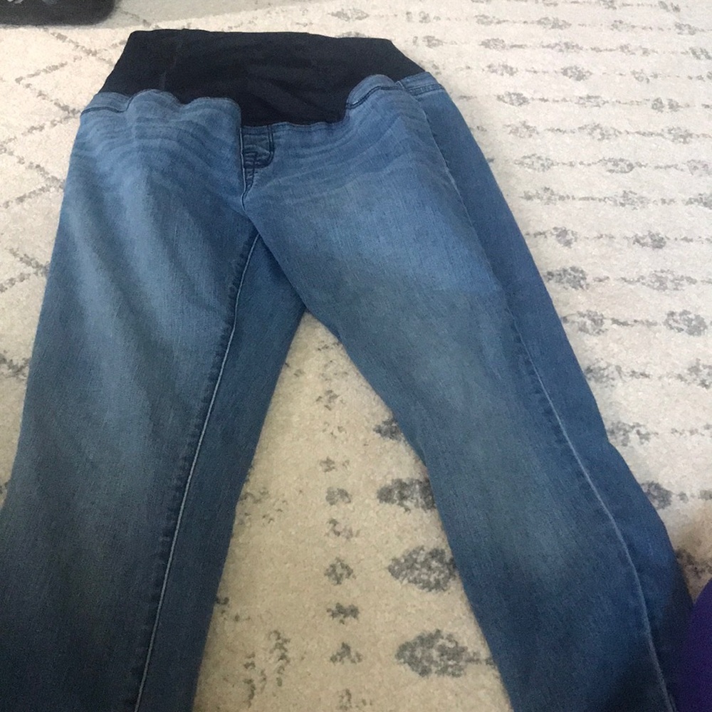 Maternity jeans